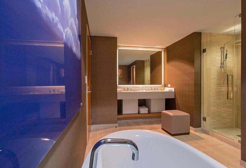 이그제큐티브 스위트 킹침대, The Westin At The Woodlands