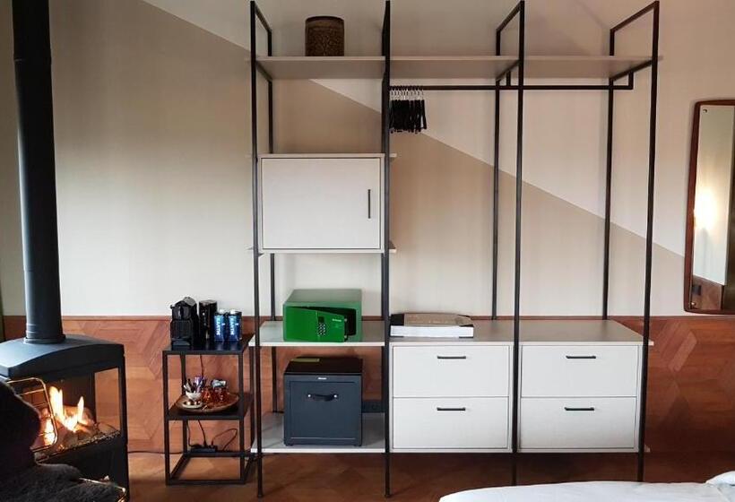 جناح, V Fizeaustraat