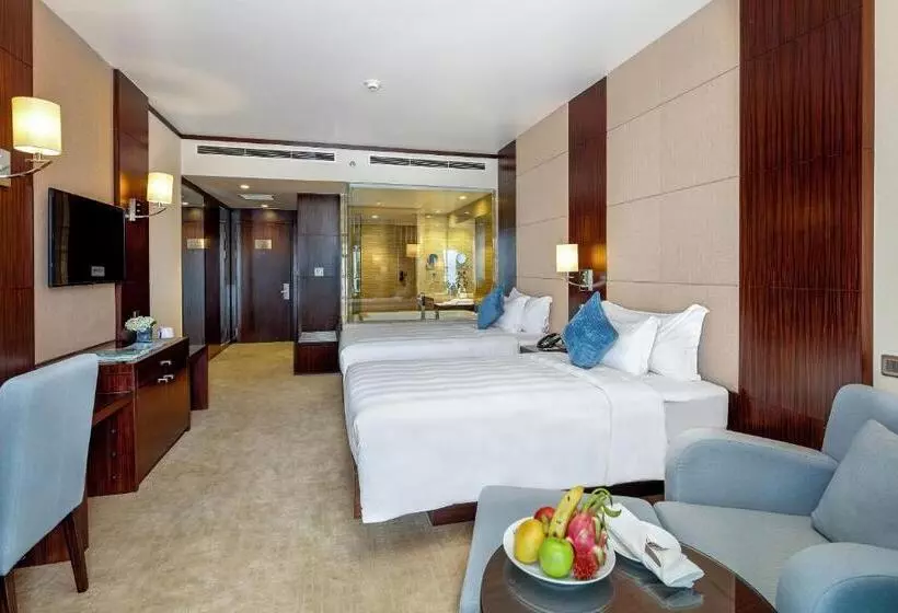 Superior-huone, Wyndham Legend Halong