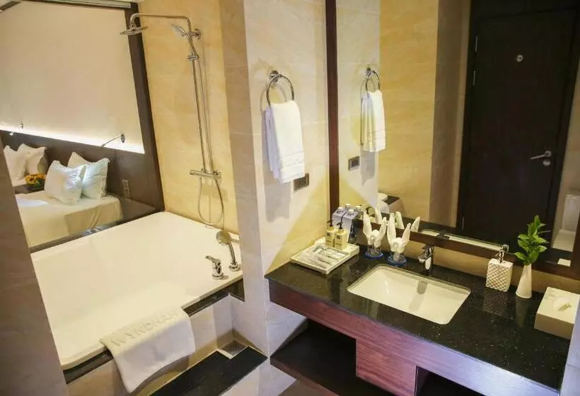 Superior-huone King-vuode, Wyndham Legend Halong