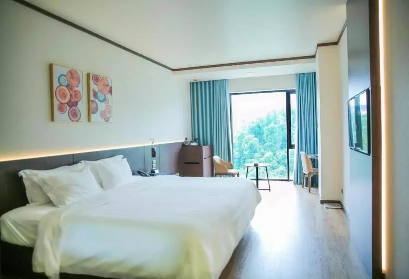 Superior-huone King-vuode, Wyndham Legend Halong