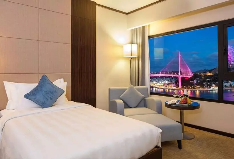Superior-huone, Wyndham Legend Halong