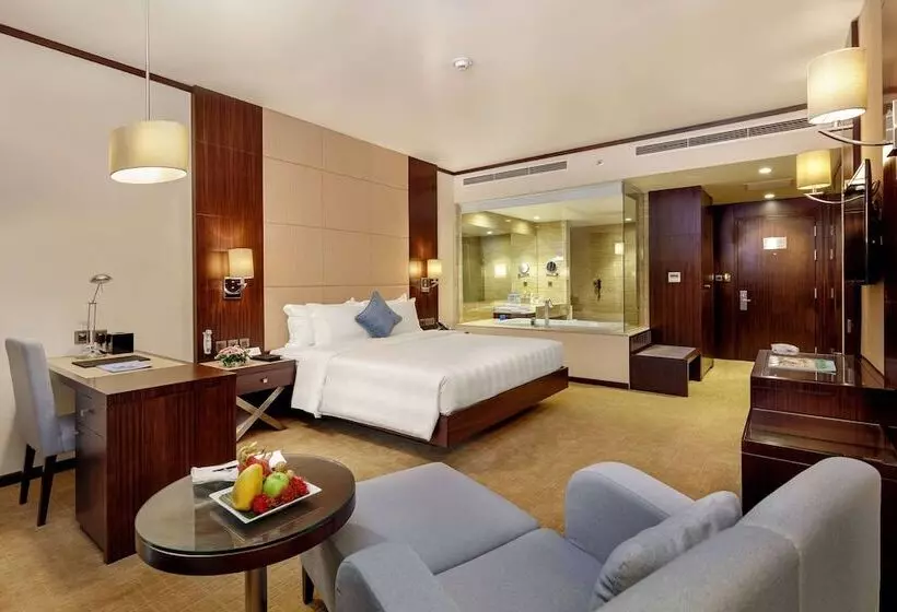 1 Bedroom Penthouse Apartment, Wyndham Legend Halong