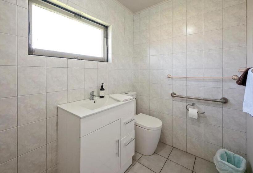 Апартаменты Executive 1 Спальня, Jack & Di S Lakefront Motel