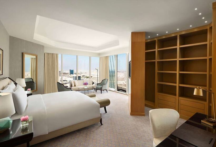 جناح ملكى, Kempinski Al Othman Hotel Al Khobar