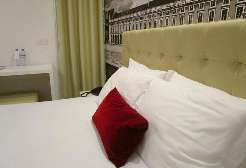 Camera Standard, Lisbon City Apartments & Suites By City Hotels