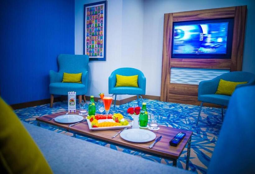 جناح سوبريور من غرفتي نوم, Novotel Yanbu Albahr