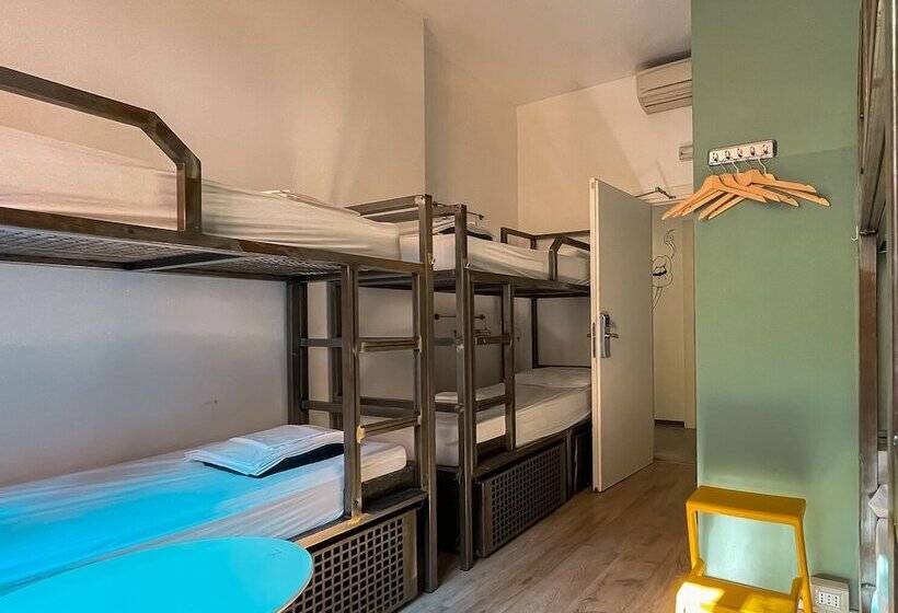 اتاق استاندارد چهار تخته, Ostello Bello Milano Duomo