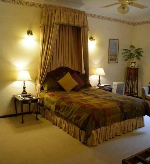 バスタブ付きスタンダードルーム, Holberry House