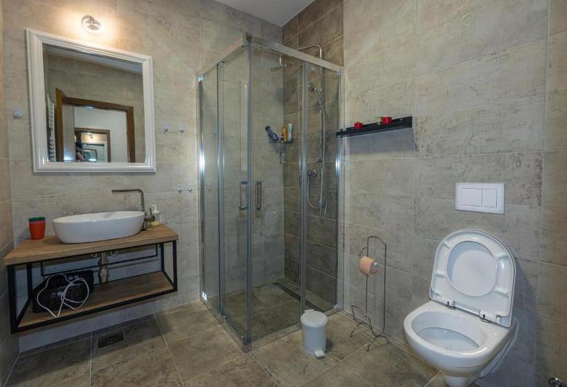 إستوديو ديلوكس, B&b Green Serenity Plitvice Lakes