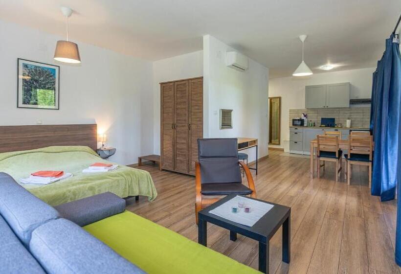 Студия Deluxe, B&b Green Serenity Plitvice Lakes