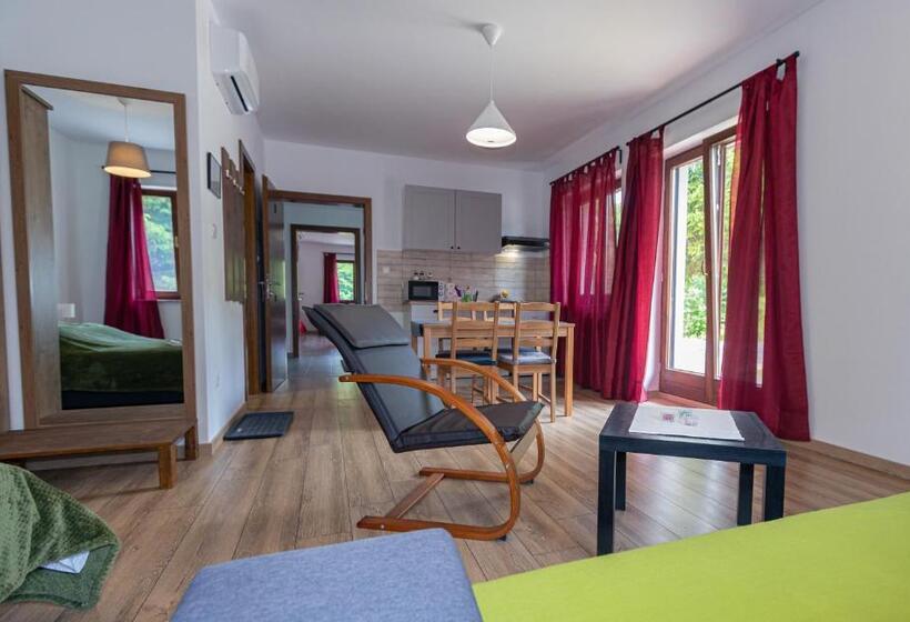 إستوديو ديلوكس داخلى, B&b Green Serenity Plitvice Lakes