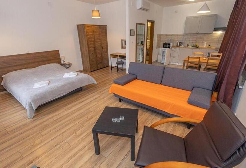 إستوديو ديلوكس, B&b Green Serenity Plitvice Lakes