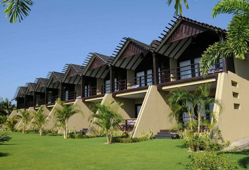اتاق لوکس با چشم‌انداز باغ, Bay Of Bengal Resort