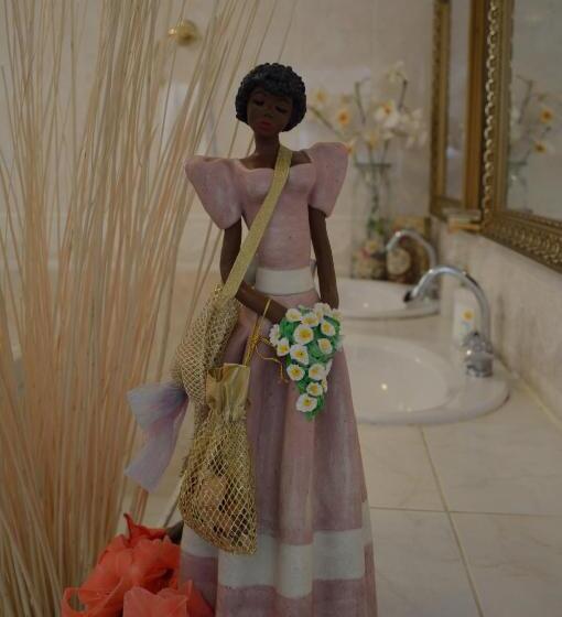 سوییت, Adonai Hotel Boutique