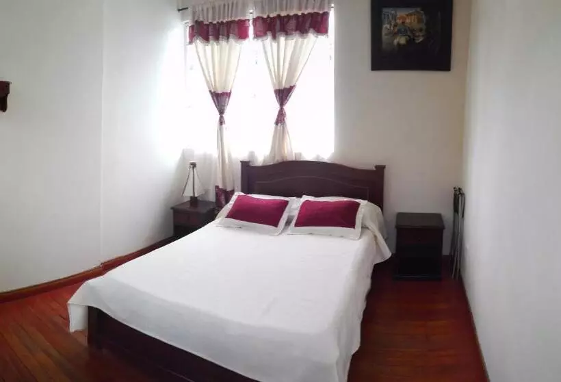 Standard-huone, Alcayata Colonial