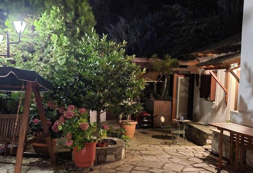 منزل غرفتين نوم, Archontiko Stafylopati