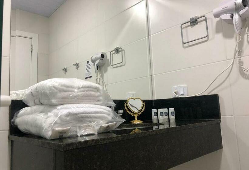 高级大房间, Brasilia Curitiba