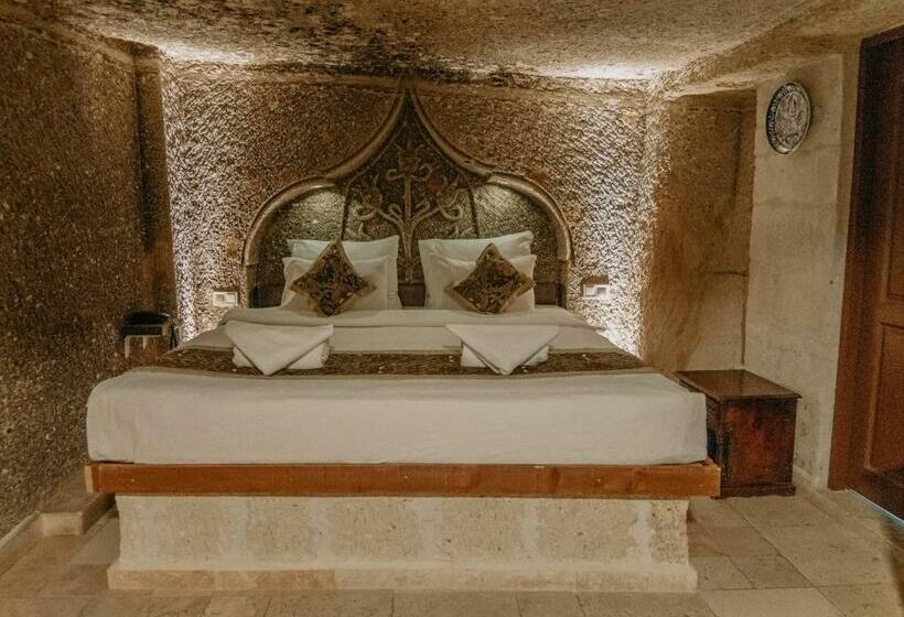 اتاق لوکس, Erenbey Cave