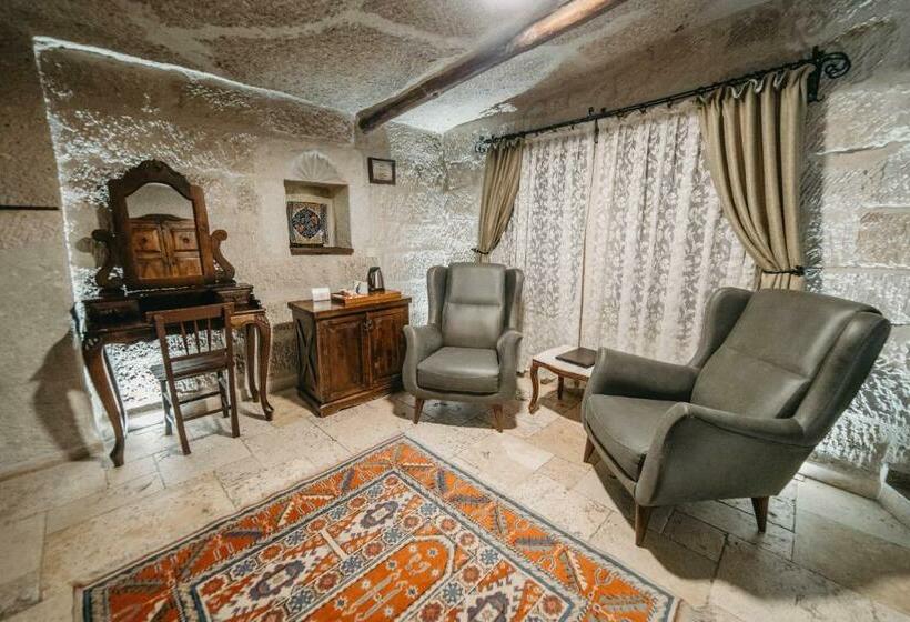 اتاق لوکس, Erenbey Cave