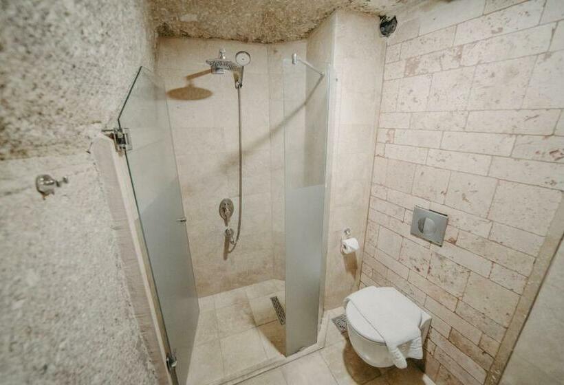 اتاق لوکس, Erenbey Cave