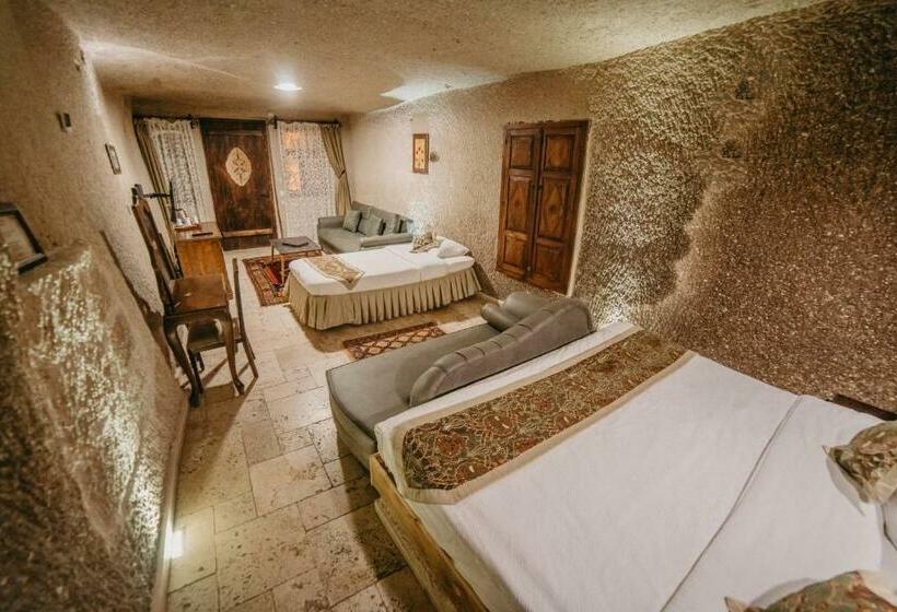 سوییت خانوادگی, Erenbey Cave