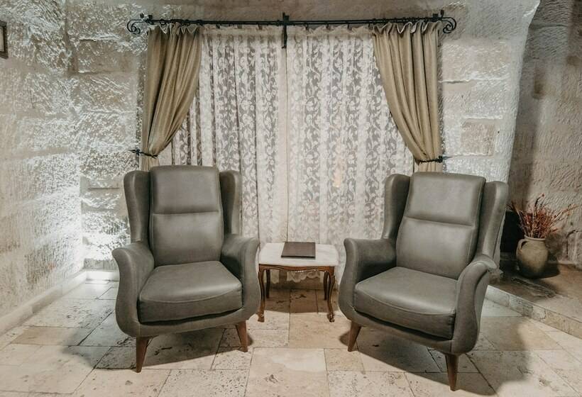 اتاق لوکس, Erenbey Cave