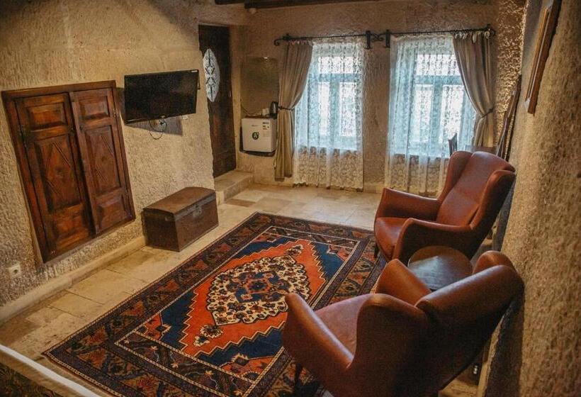 اتاق سوپریور با چشم‌انداز, Erenbey Cave