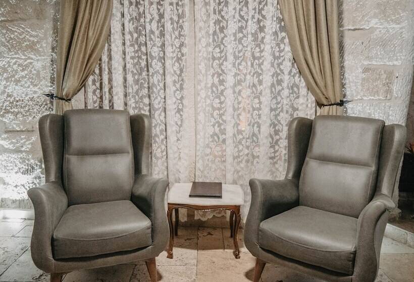 اتاق لوکس, Erenbey Cave