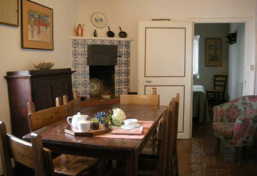 דירת שני חדרים, Fattoria Del Colle