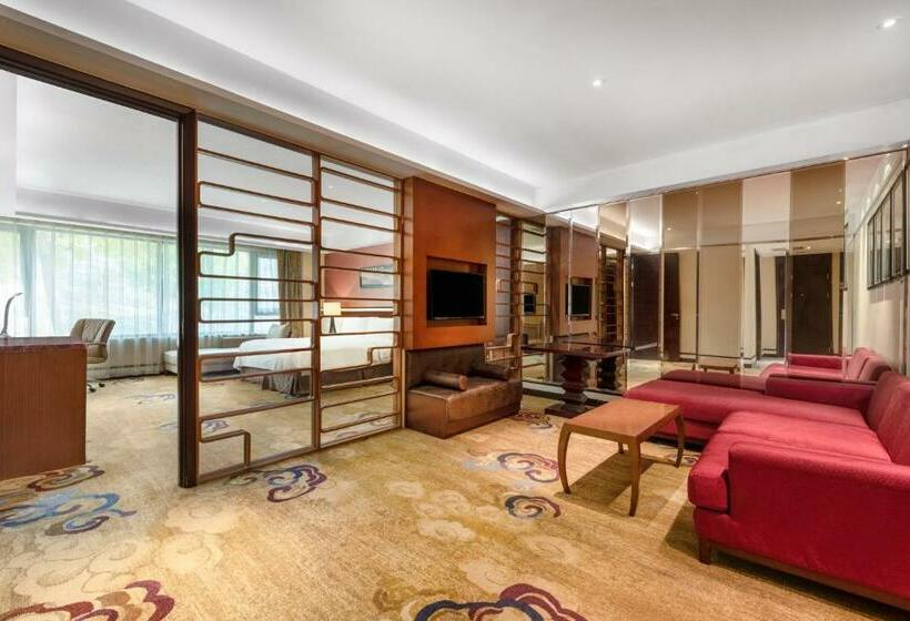 اتاق سوپریور با تخت بزرگ, Holiday Inn Beijing Shijingshan Parkview By Ihg