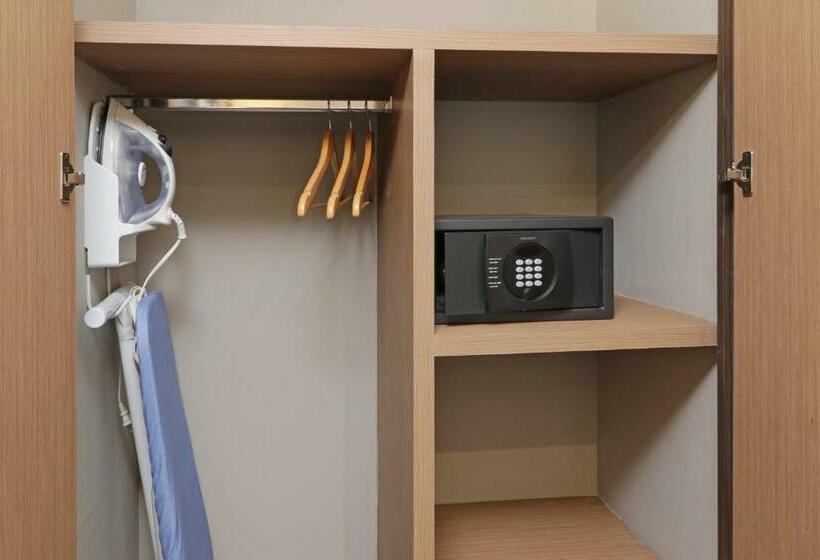 스탠다드 룸, Holiday Inn Express & Suites Monterrey Valle, An Ihg