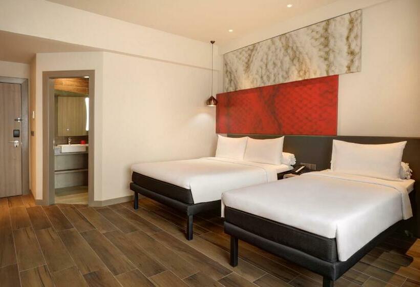 Quarto Familiar, Ibis Melaka