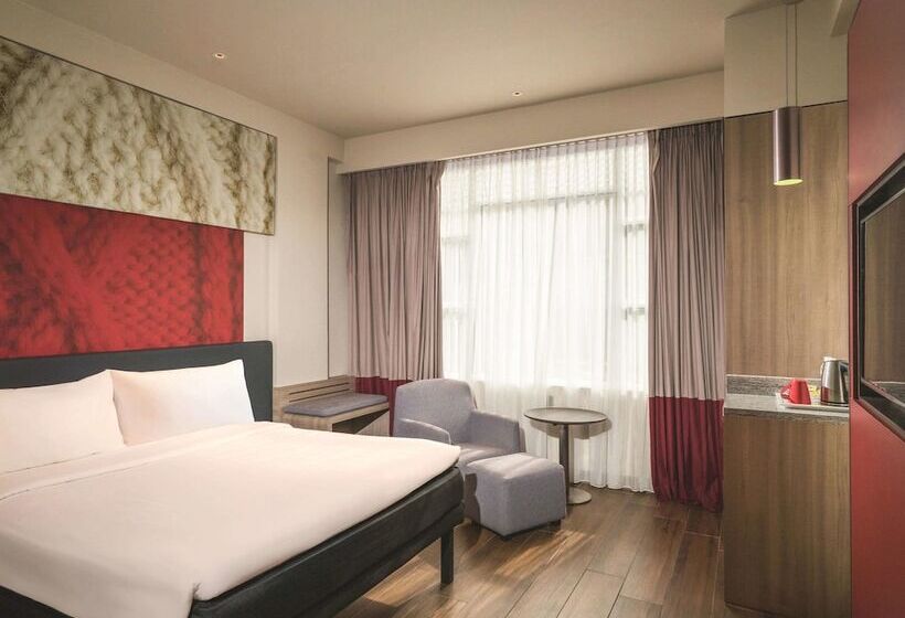 Quarto superior, Ibis Melaka