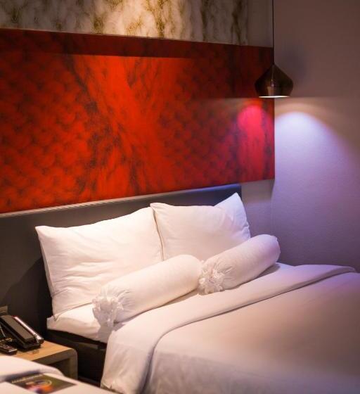 Quarto superior, Ibis Melaka