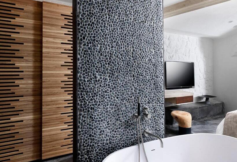 Полулюкс с Бассейном, Kove Mykonos   A Myconian Collection