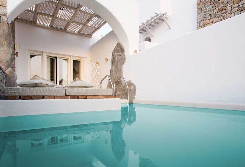 Полулюкс с Бассейном, Kove Mykonos   A Myconian Collection