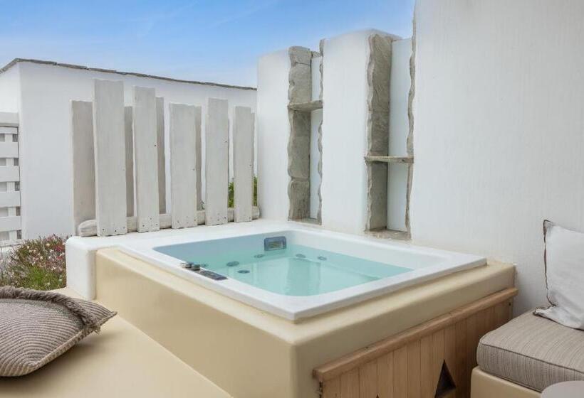 Номер Deluxe с Гидромассажем, Kove Mykonos   A Myconian Collection