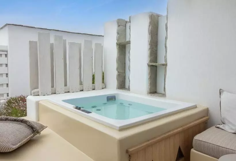 バスタブ付きデラックスルーム, Kove Mykonos   A Myconian Collection