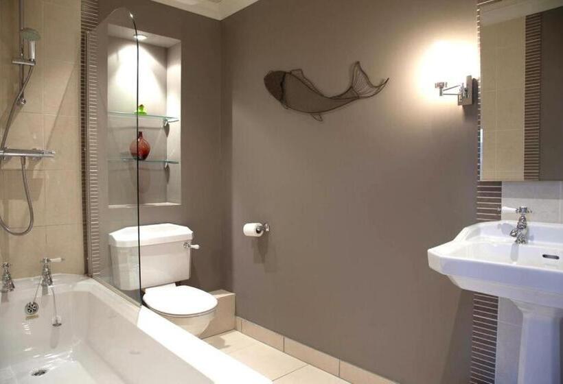 Номер Премиум, Loch Ness Lodge