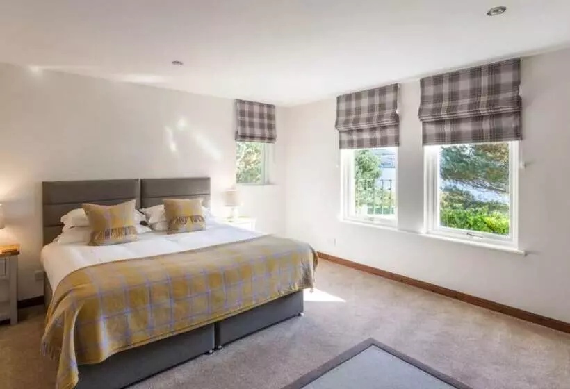 １ベッドルームハウス, Loch Ness Lodge