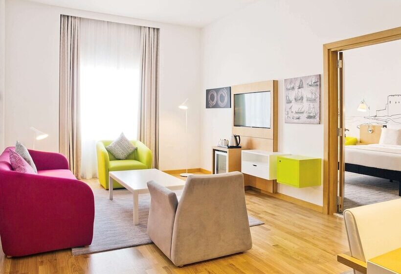 سوییت اجرایی, Mercure Sohar