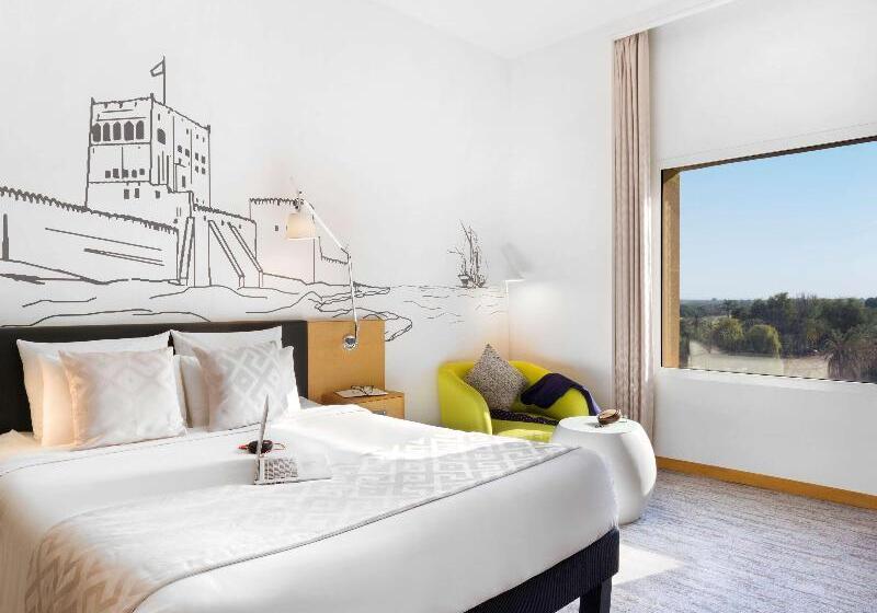 اتاق لوکس با چشمانداز استخر, Mercure Sohar