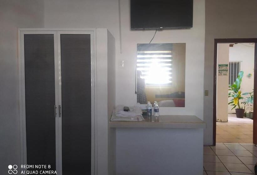 غرفة قياسية, Oasis Cuyutlan