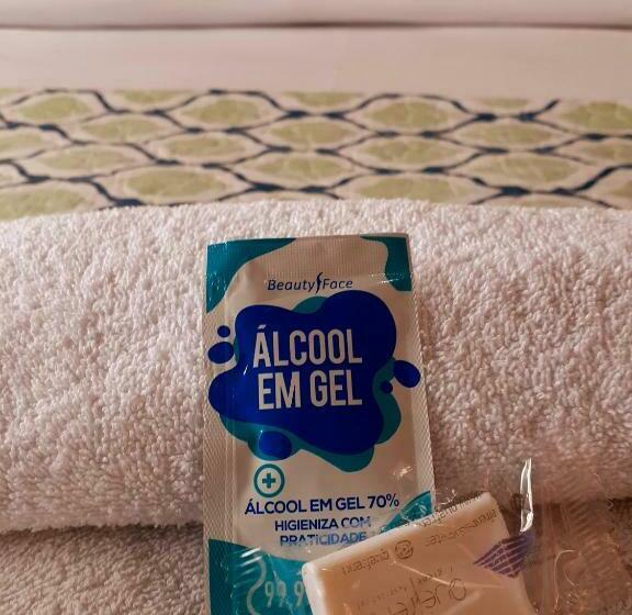 חדר סטנדרטי לארבעה עם חדר אמבטיה משותף, Pousada Terra Sul