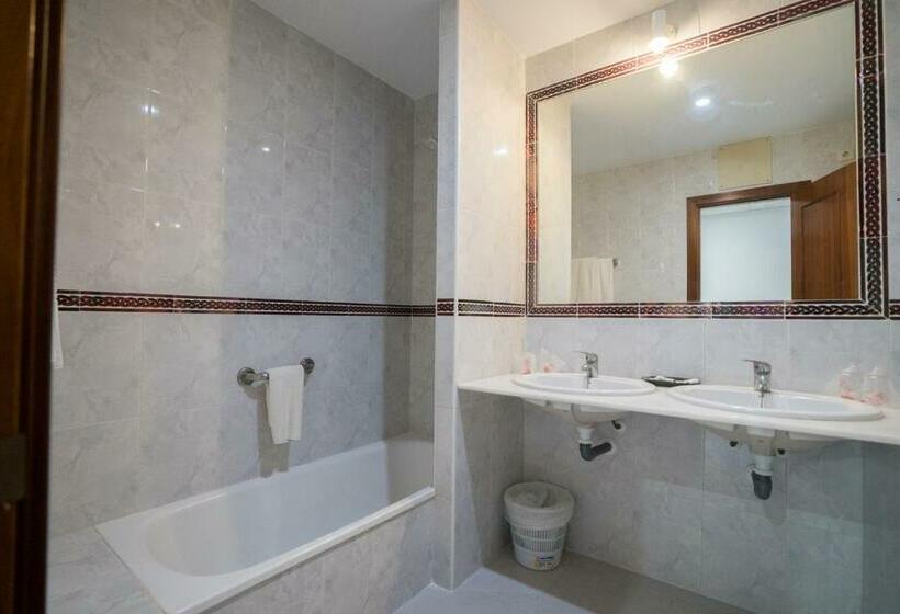 4 Bett Standardzimmer, Pozo Del Duque Ii