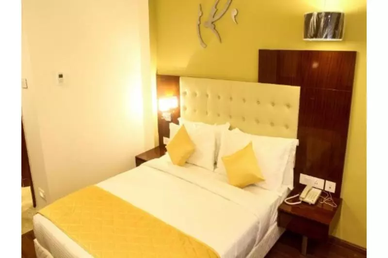 اتاق اجرایی یک تخته, Quality Inn Airport