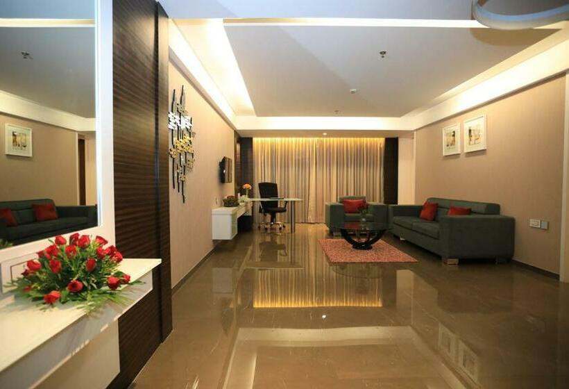 سوییت, Radisson Udaipur