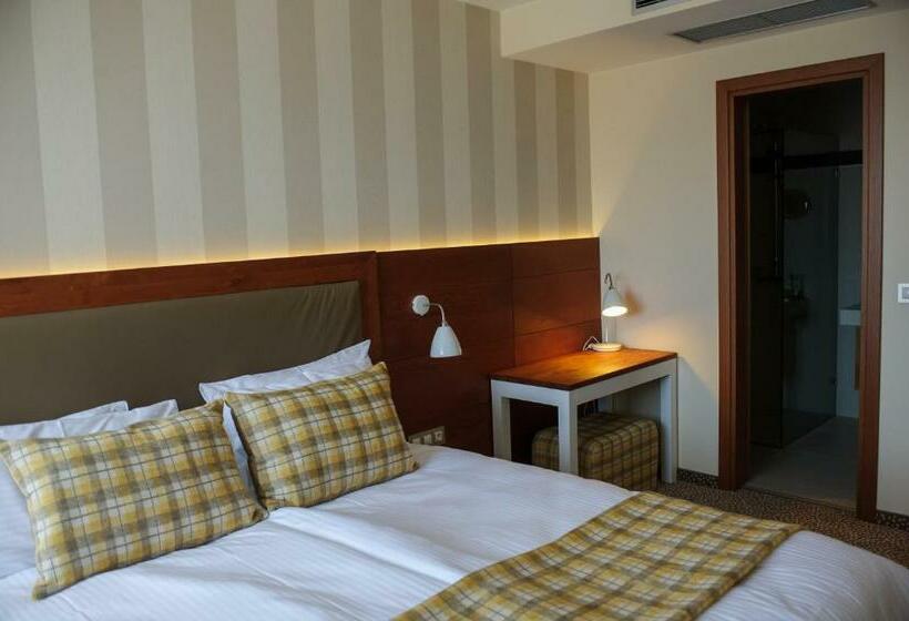 דירת חדר, Ruskovets Thermal Spa & Ski Resort