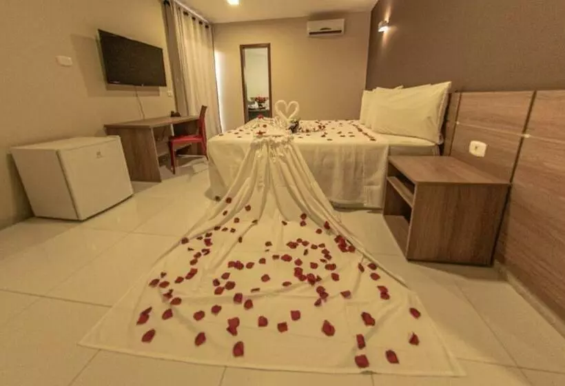 اتاق لوکس, Safira Praia